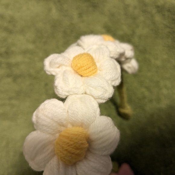 Handmade flower headband - Picture 2 of 2